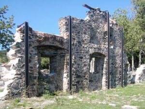 Monumenti Ruderi02